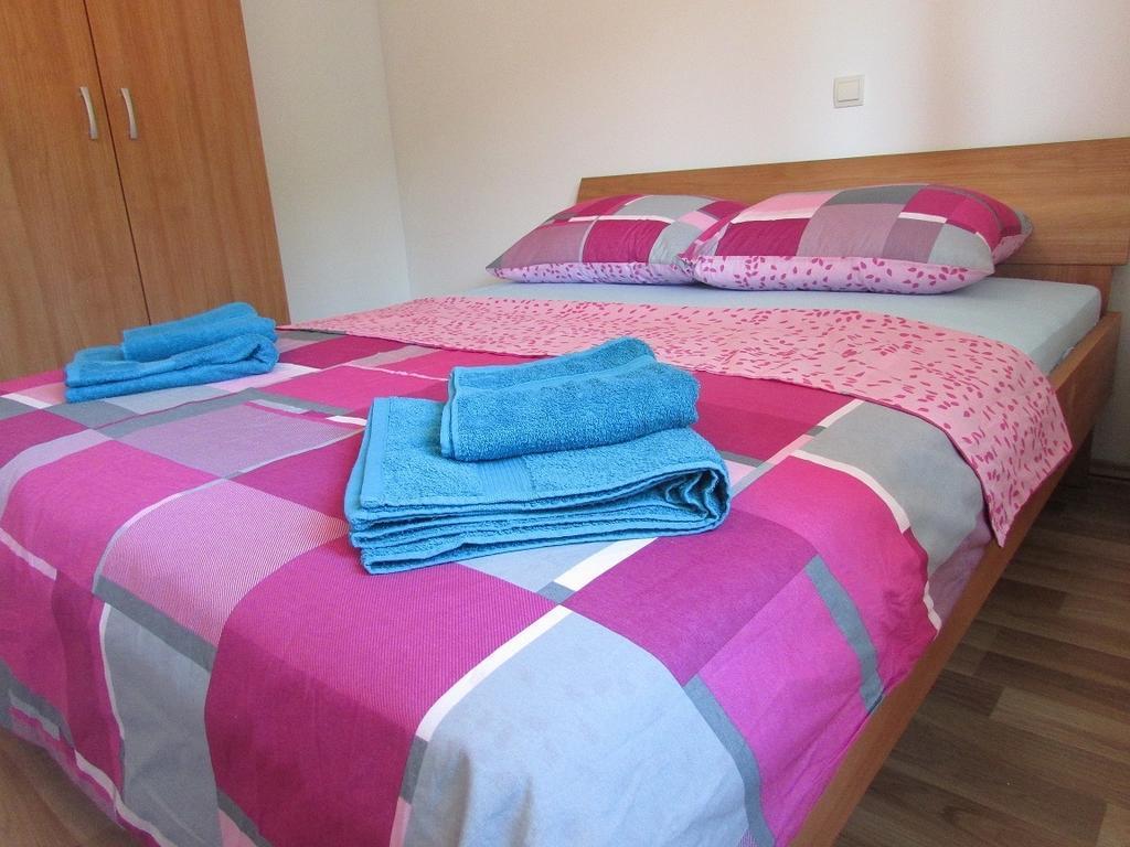 Dubravka Apartmani Mokosica Ruang foto