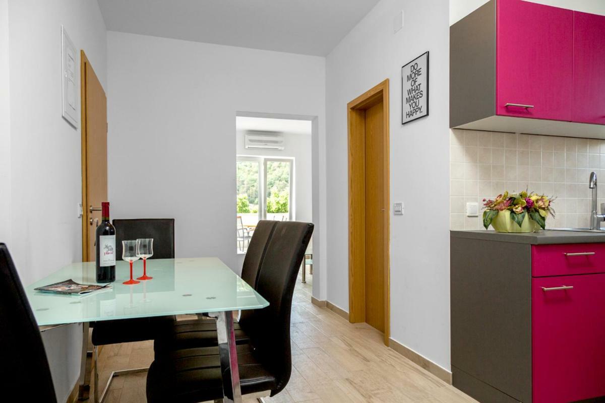 Dubravka Apartmani Mokosica Bagian luar foto