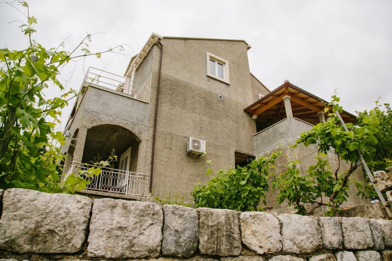 Dubravka Apartmani Mokosica Bagian luar foto