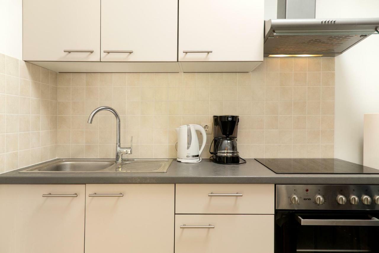 Dubravka Apartmani Mokosica Bagian luar foto