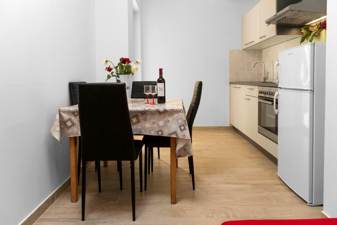 Dubravka Apartmani Mokosica Bagian luar foto